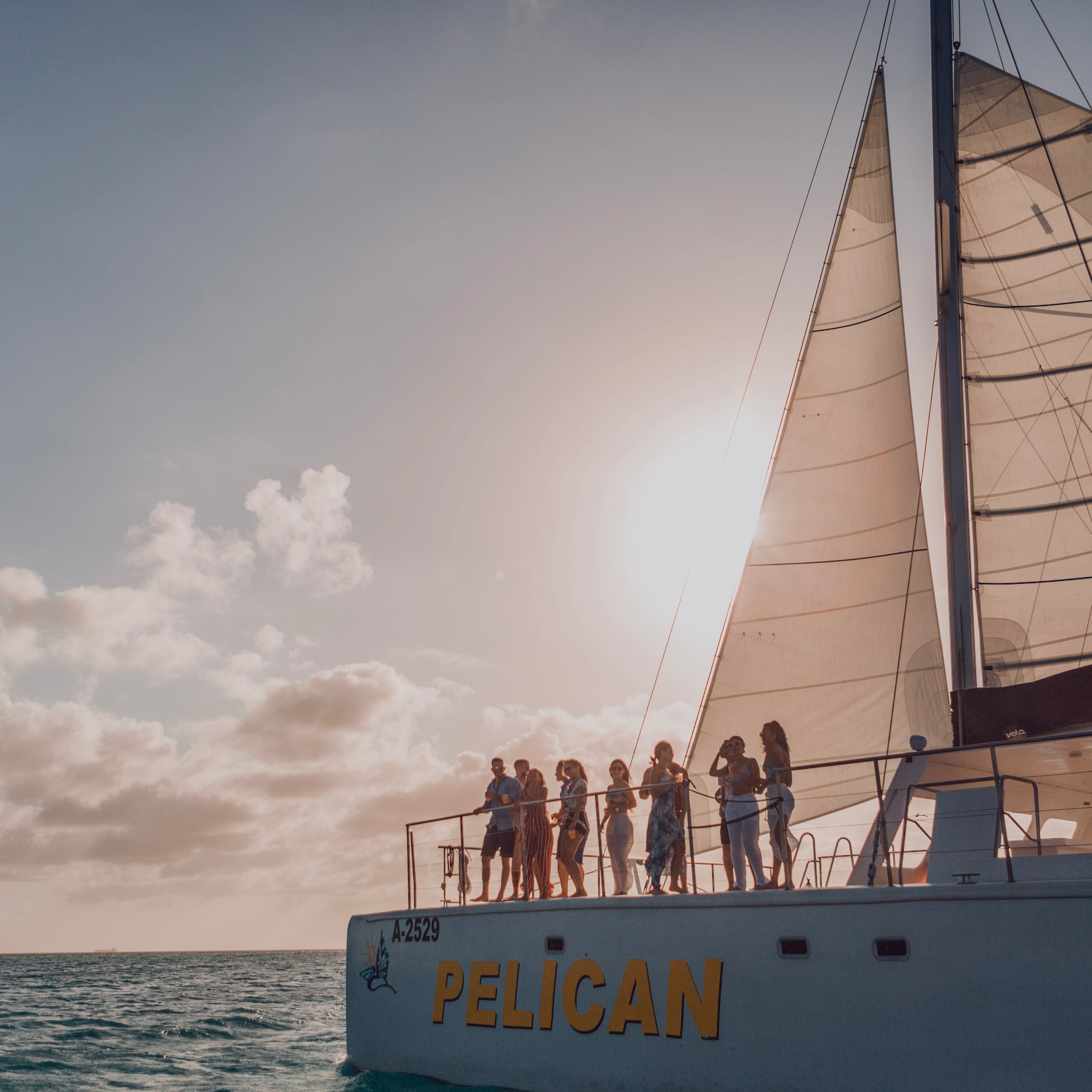 HAVANA SUNSET CRUISE BY PELICAN Aruba - vacaystore.com