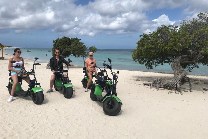 ELECTRIC SCOOTER BY ARUBA ARIBA TOURS Aruba - vacaystore.com